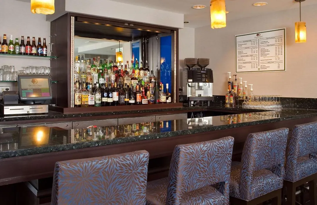 Doubletree By Hilton Chicago Schaumburg-1